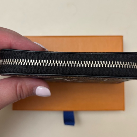 Louis Vuitton Multicolor Zippy Coin Purse - Picture 3 of 4